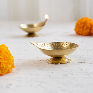 Raindrop Brass Diya Gift Box