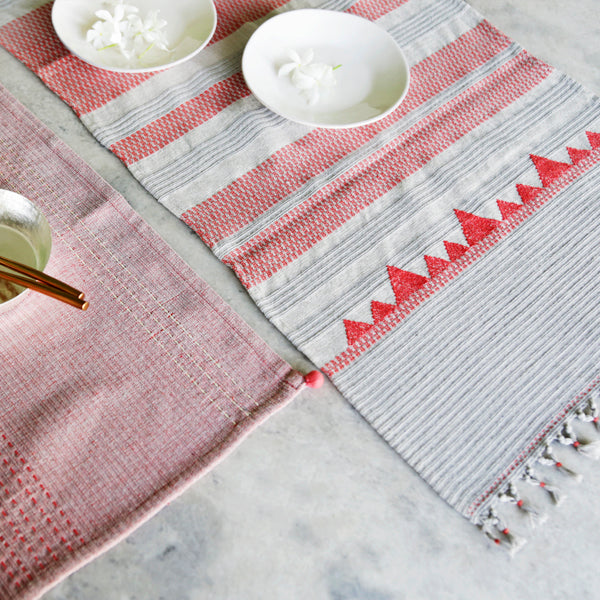 <span> Godhuli </span> Table Runner - Studio Coppre